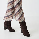 Tamaris “1-25533-45” Long Leather Boot in Mocca