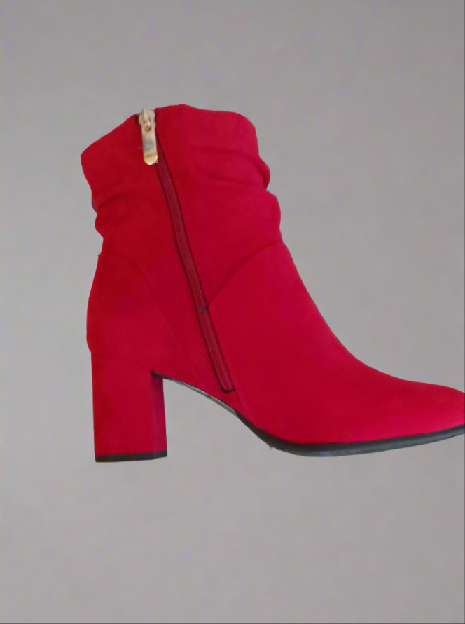 Marco Tozzi Heeled Ankle boot in Dark Red and Dark Navy – Beryl's